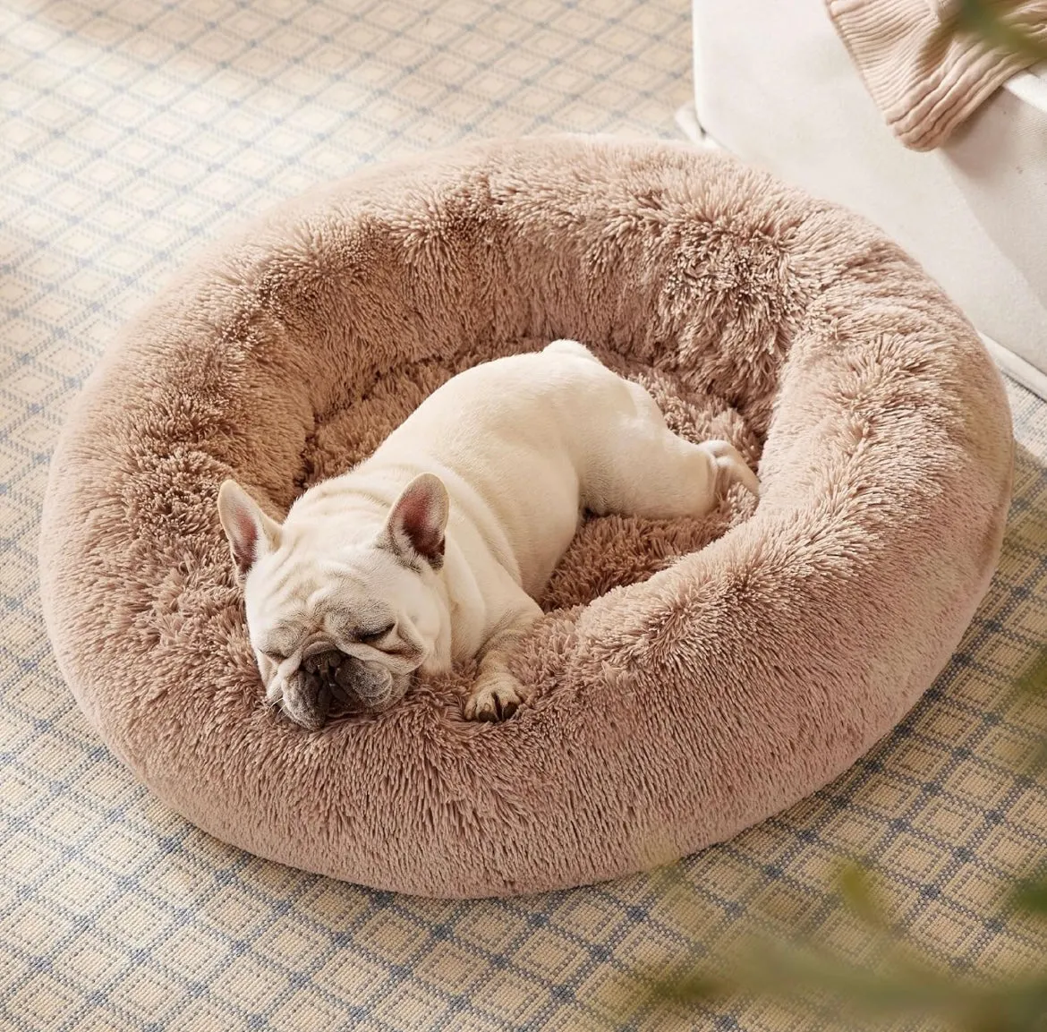 Bedsure Calming donuts Dog Bed for Medium Dogs