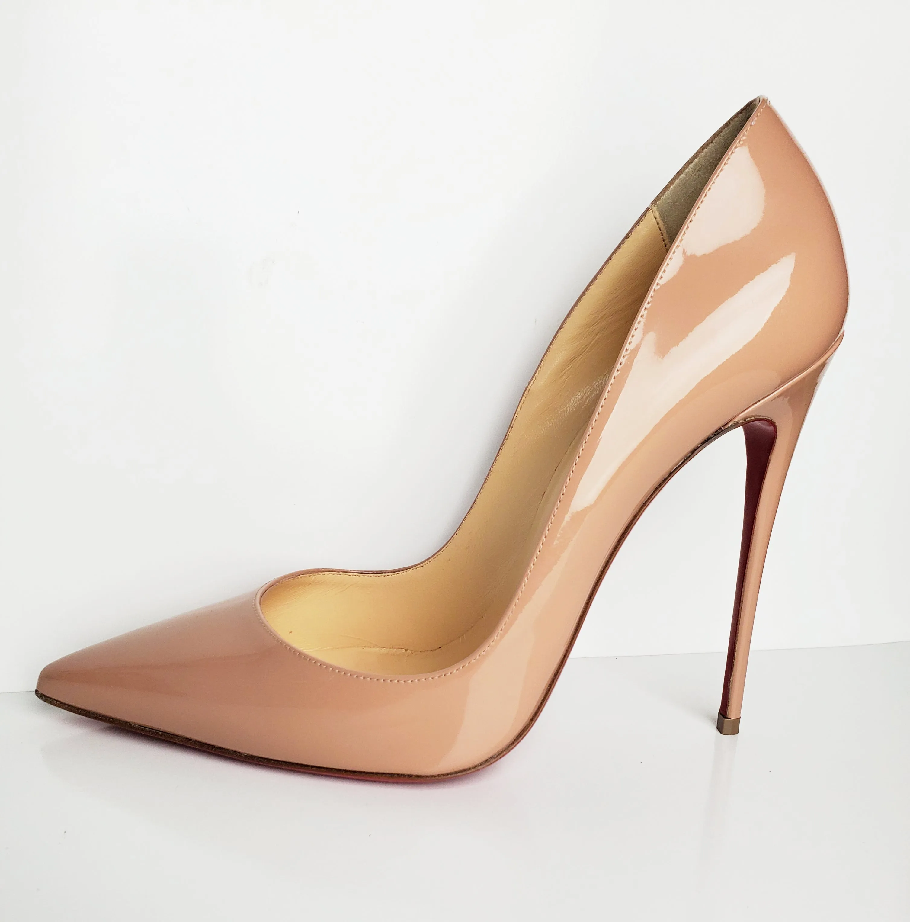 Christian Louboutin So Kate Nude Pump Size 40.5 (Fits U.S. size 9)