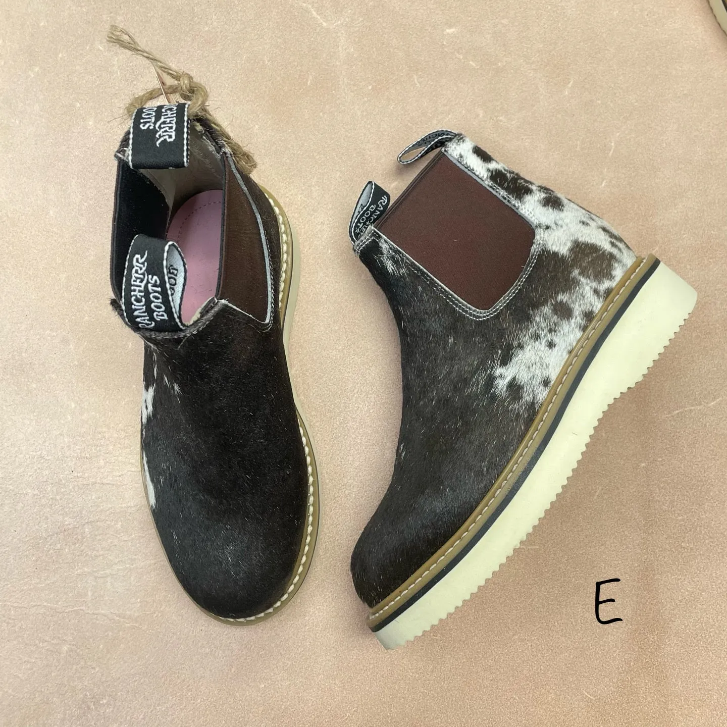 Cowhide Lechera - Size 6.5