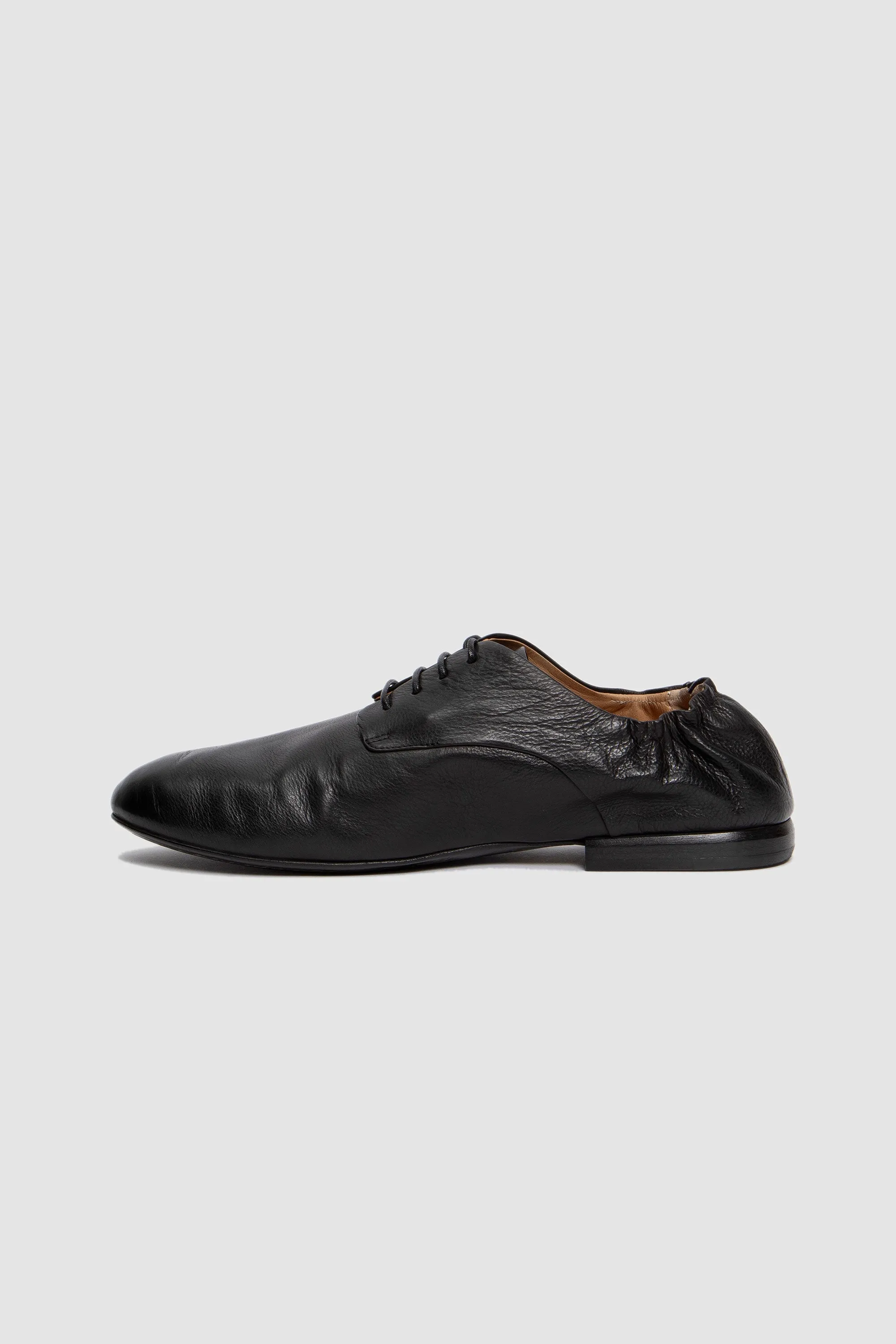 Mandolo Derby Black