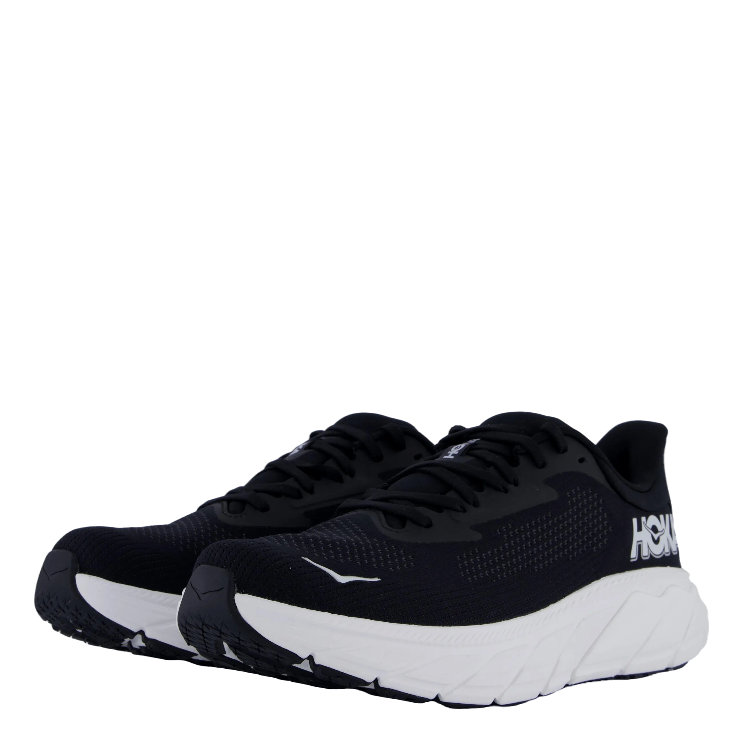 M arahi 7 Black / white